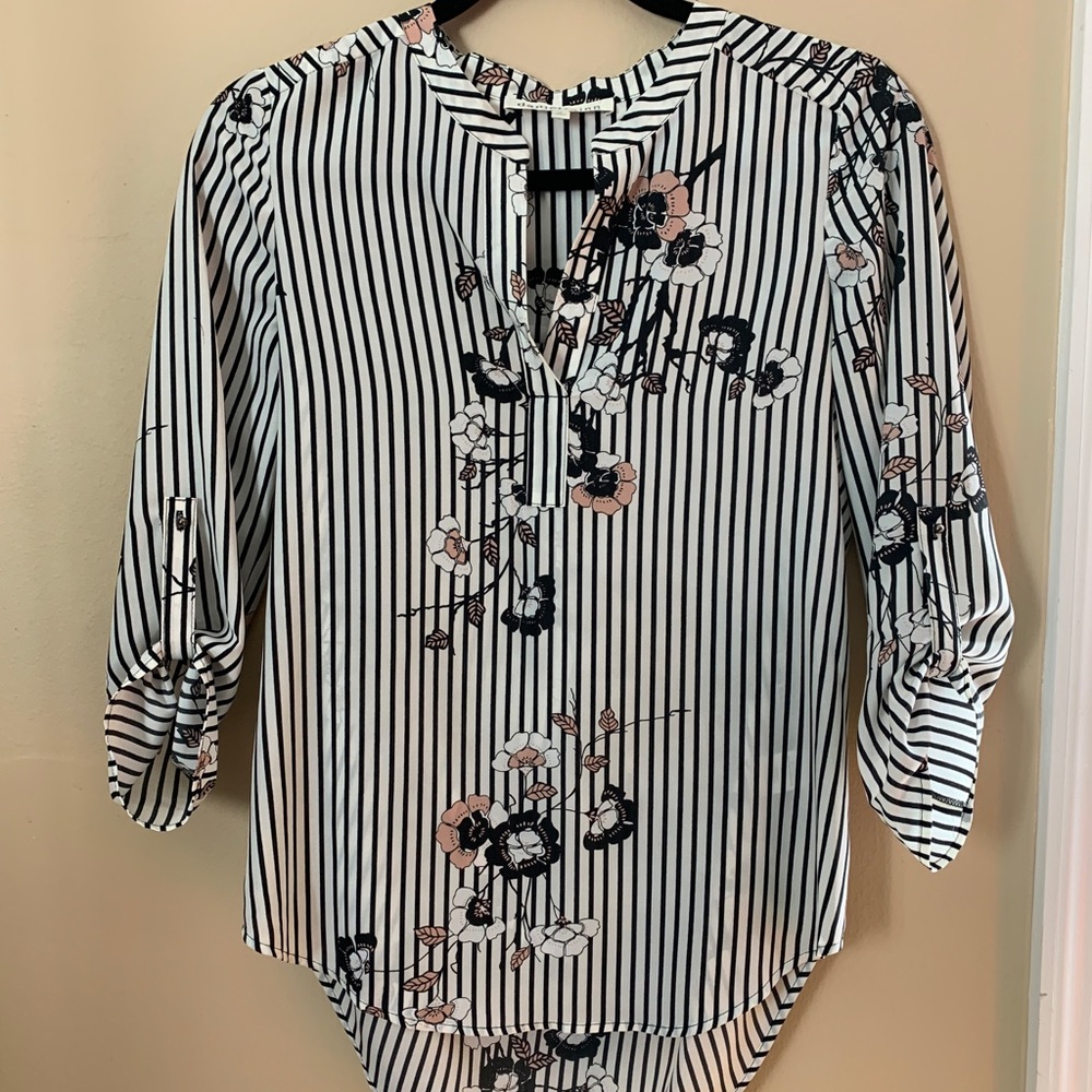 Daniel Rainn floral and stripe blouse XS